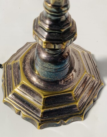 bougeoir de style Louis XV en bronze  argenté monté en lampe . XIX siècle .