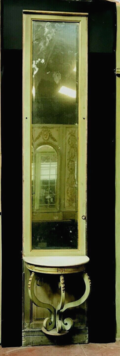 Console Miroir Louis XV en bois patiné dessus marbre blanc . XIX siècle .