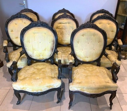Fauteuils Napoléon III en palissandre Suite de huit fauteuils XIX siècle