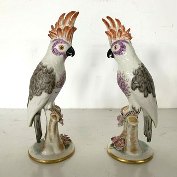 Paire de perroquets en porcelaine Capo di Monté NAPLES ITALIE XX siècle