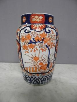 porcelain 19th century  Imari 