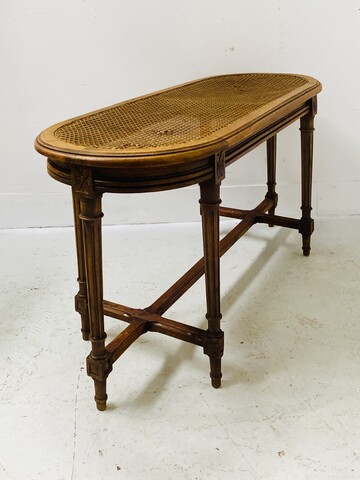 banquette de piano  style Louis XVI en bois naturel assise cannage . XX siècle .