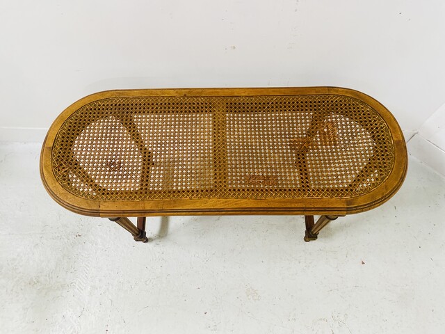 banquette de piano  style Louis XVI en bois naturel assise cannage . XX siècle .