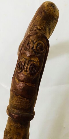 canne viking finement sculpté d'une tête de viking fut bambou . XX siècle .