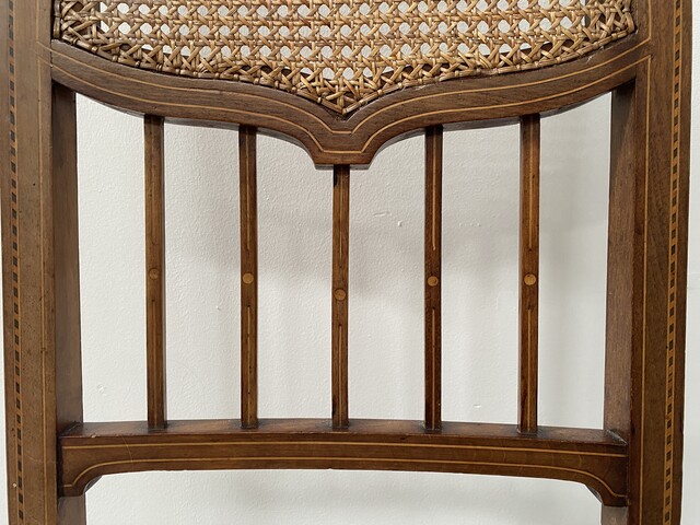 chaise d'appoint époque art déco en bois clair et marqueterie . XX siècle .