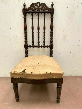 Chaise Prie dieu en bois de palissandre Dossier a barreaux XX siècle