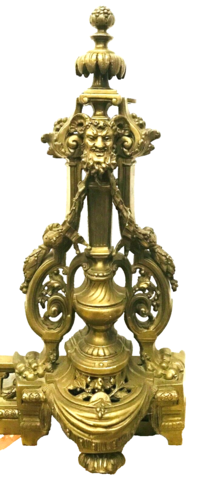 chenets renaissance en bronze finement ciselé trace de dorure . XIX siècle .