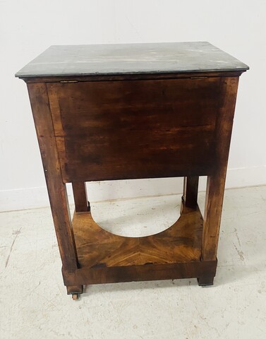 chevet coiffeuse époque empire en placage d'acajou dessus marbre . XIX siècle .