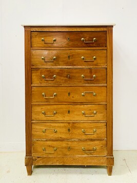 chiffonnier Louis XVI en noyer massif dessus marbre blanc . XIX siècle .