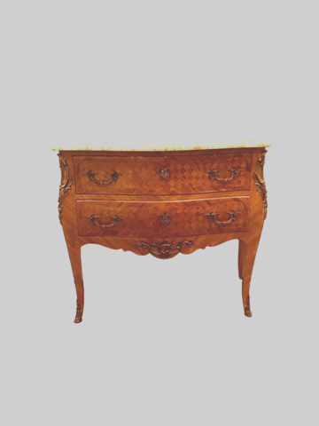 commode de style louis XV dessus marbre trois tiroirs en façade . XX siècle .