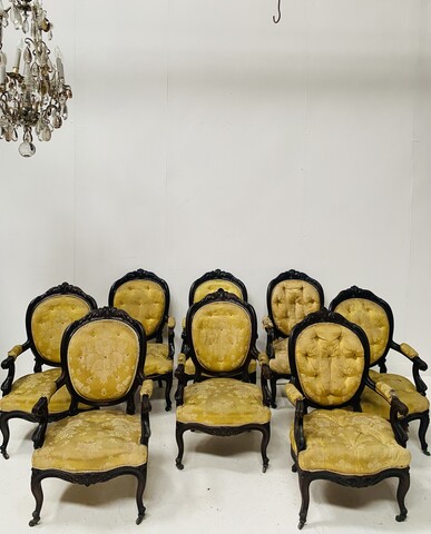 ensemble de huit fauteuils époque Napoléon III palissandre massif . XIX siècle .