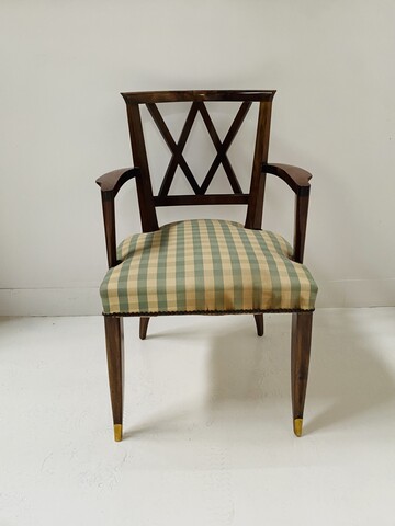 fauteuil art déco en acajou massif garniture tissus . XX siècle .