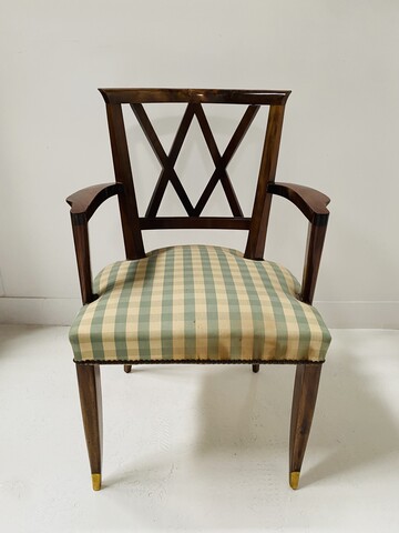 fauteuil art déco en acajou massif garniture tissus . XX siècle .