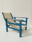 fauteuil relax d'enfant de jardin en bois peint . XX siècle .