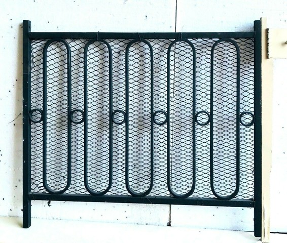 Grille de protection Garde corps Cache radiateur en fer forgé XX