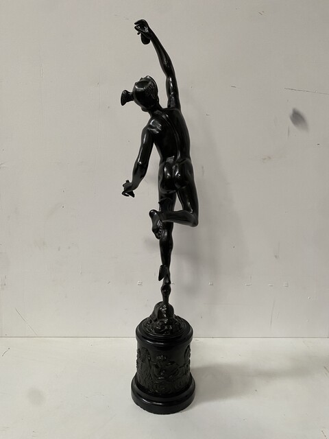 groupe bronze sujet mercure signé du sculpteur Jean de Bologne . XIX siècle .