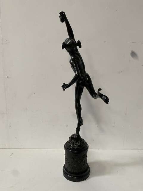 groupe bronze sujet mercure signé du sculpteur Jean de Bologne . XIX siècle .