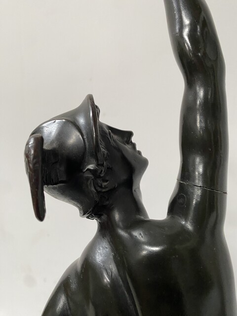 groupe bronze sujet mercure signé du sculpteur Jean de Bologne . XIX siècle .