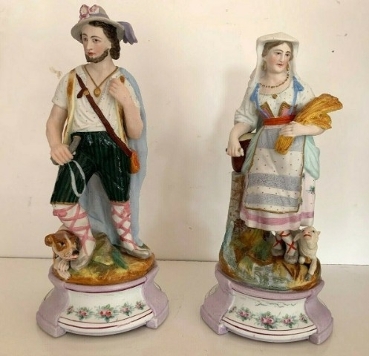 Groupe de bergers en biscuit polychrome XX siècle Porcelaine polychrome