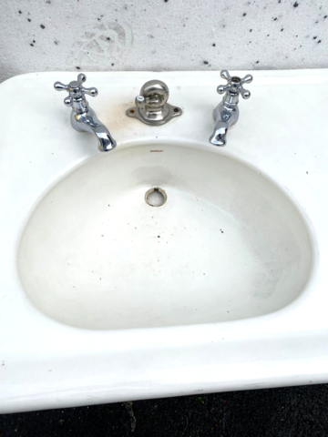 Lavabo double vasque a piètement en colonne émaillée Art Déco XX siècle