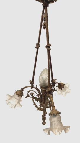 lustre style louis XV trois bras de lumières et tulipe flamme . XX siècle .