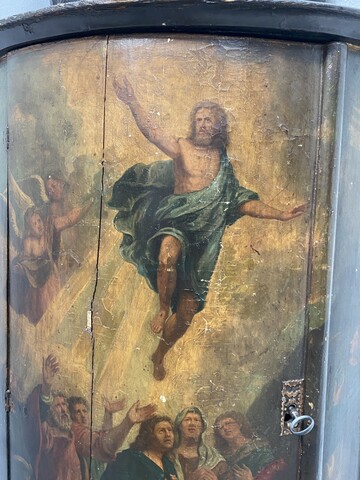 Meuble d'angle arrondie à décor d'une peinture religieuse base bois .XIX siècle.
