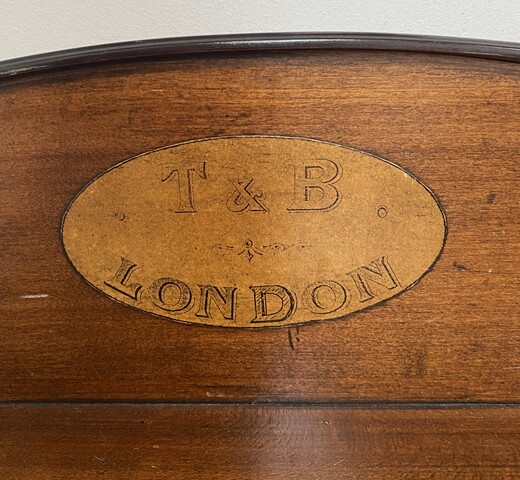meuble de rangement à tiroirs origine Angleterre . XX siècle .