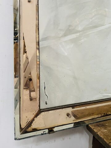 miroir à parclose circa1950 verre teinté décor de pointe en verre . XX siècle .