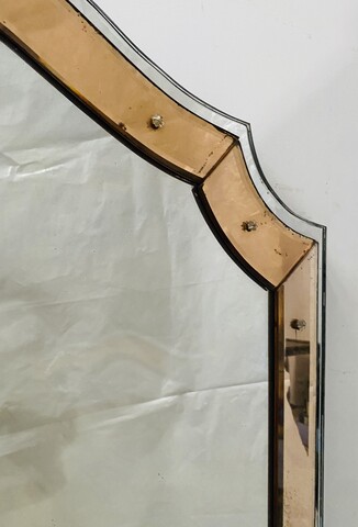 miroir à parclose circa1950 verre teinté décor de pointe en verre . XX siècle .