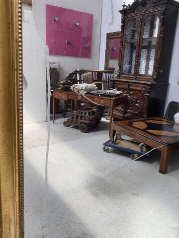 miroir style louis XV rocaille en bois stuque doré à coquille . XIX siècle .