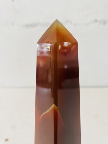 Objets similairesobélisque pierre semi précieuse en en Agathe rubanées . XX siècle .