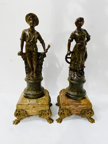 paire de sujet en régule thème Attelions et la fileuse . XX siècle .