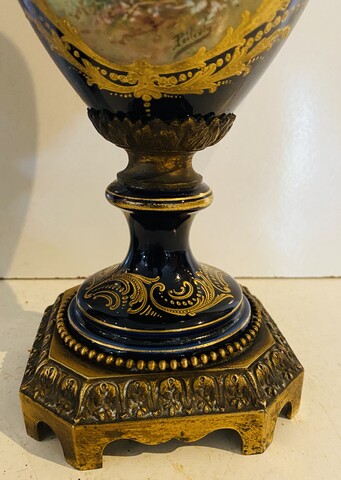 paire de vases polychrome et or décor scène galantes . XIX siècle .