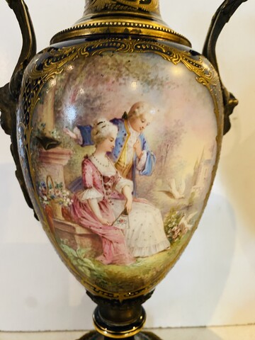 paire de vases polychrome et or décor scène galantes . XIX siècle .