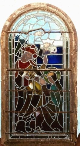 Panneau en vitrail representant un couronnement XIX siècle