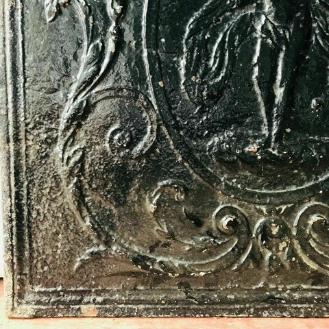Plaque de fond de cheminée en fonte de fer XIX siècle
