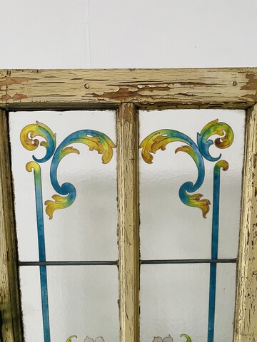 porte en vitraux art déco décor bouquet de fleurs année 1900 . XX siècle .