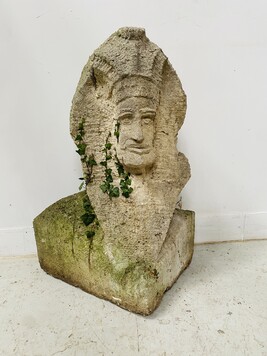 sculpture sur pierre minimaliste art populaire . XX siècle .