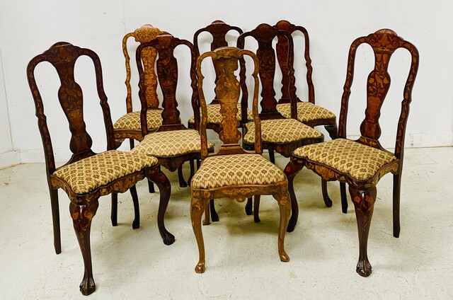 suite de huit chaises en bois marqueté de masques oiseaux vases . XIX siècle .
