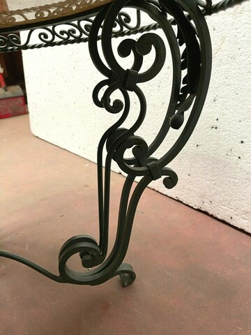 Table ronde de salon en fer forgé et marbre XX siècle