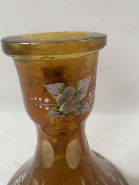 vase art déco en verre brin à ,décor floral emmaillé . XX siècle .