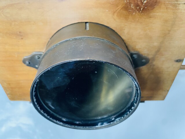  visionneur de photos sur verre boite en noyer massif . XIX siècle .