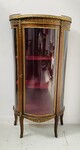 vitrine époque napoléon III placage d'acajou ornementation de bronze.XX siècle.